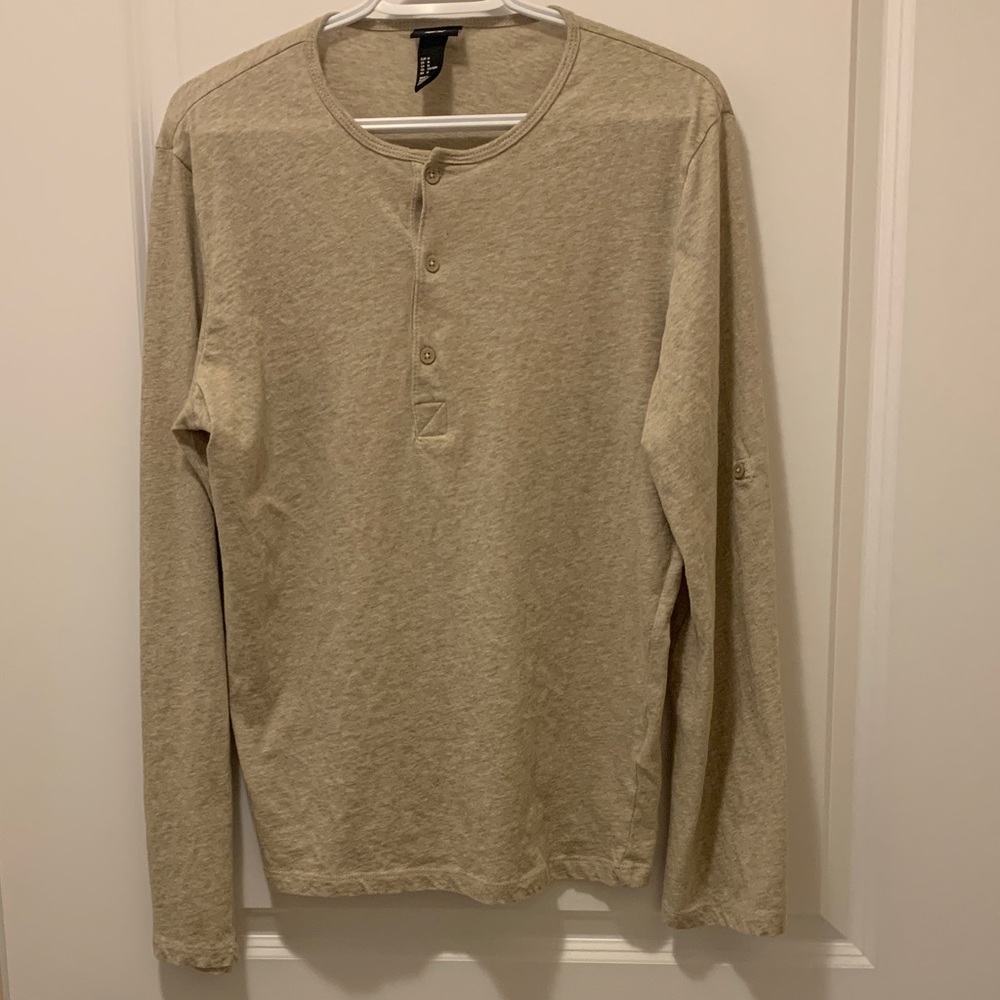 H&M Men's Long Sleeve Henley in Light Beige